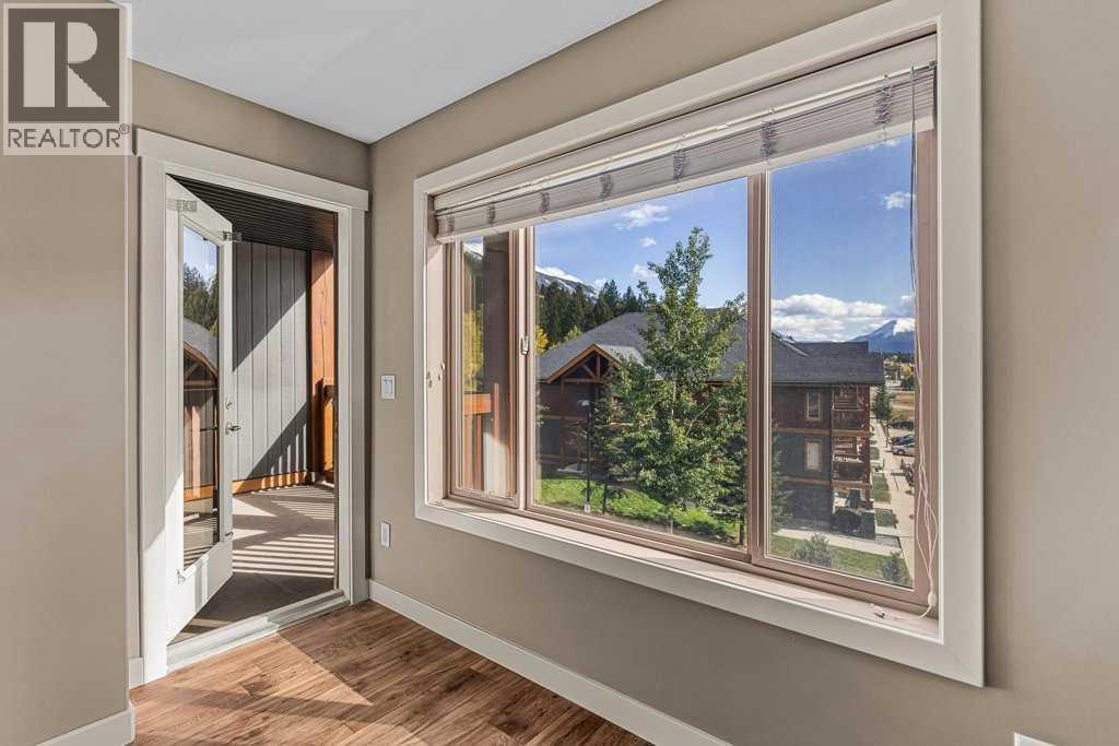 300 Palliser Lane Property Photo 26