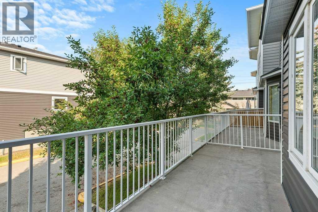 248 Regal Park Ne Property Photo 14