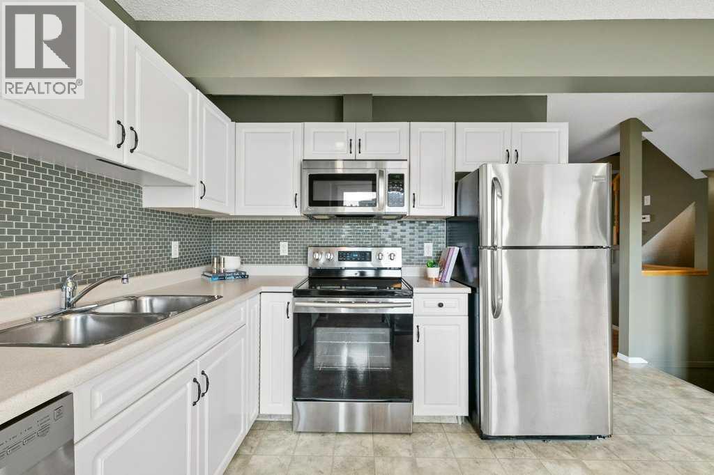248 Regal Park Ne Property Photo 17