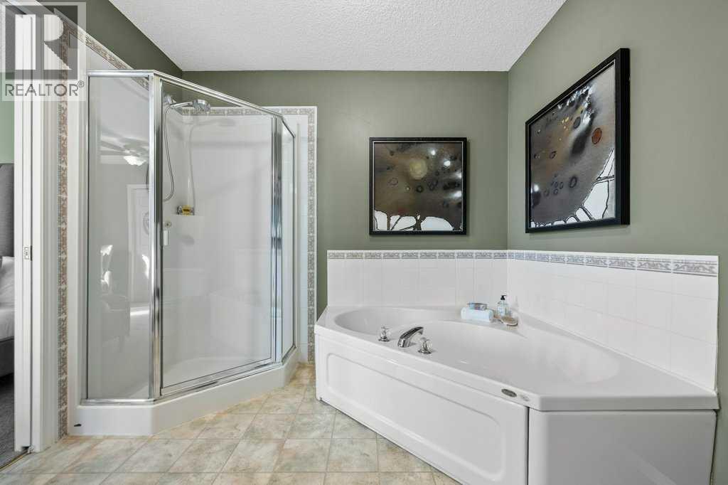248 Regal Park Ne Property Photo 30