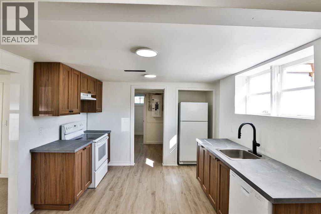 102 N 100 E Property Photo 15