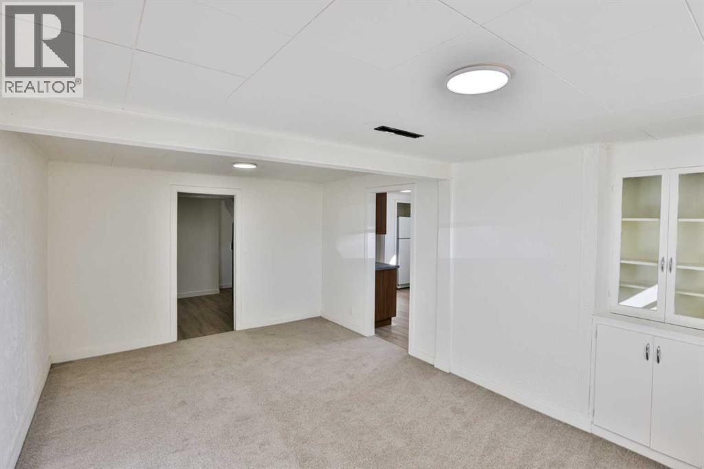102 N 100 E Property Photo 17