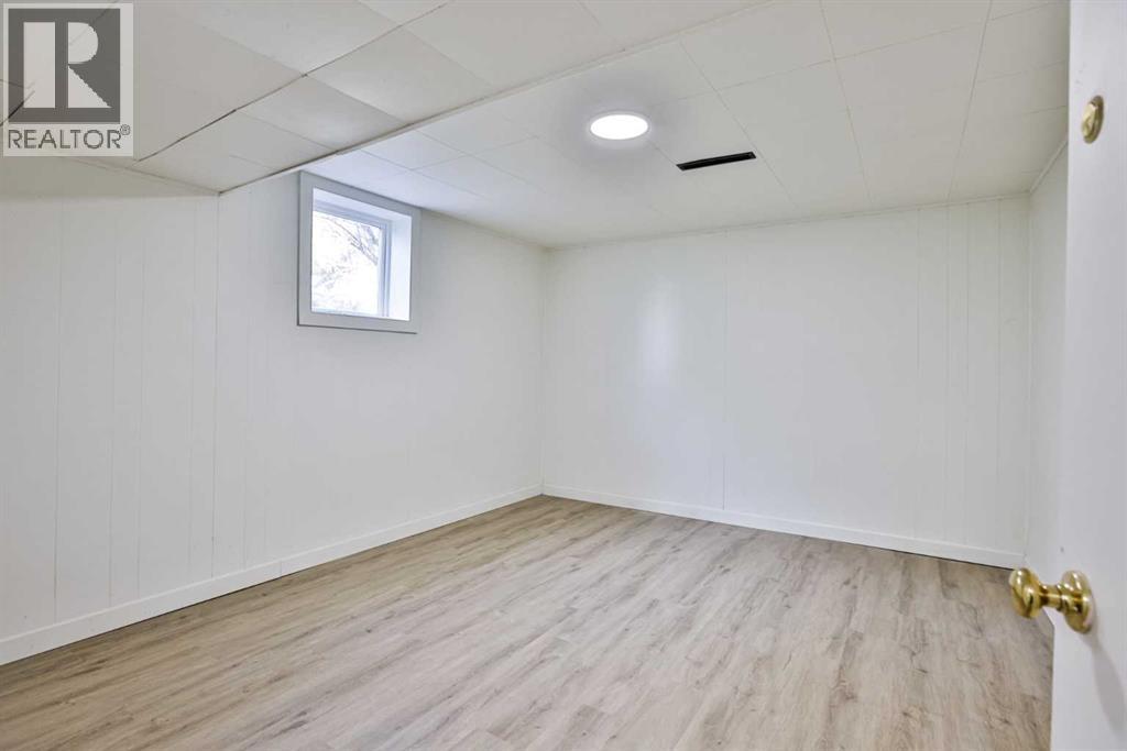 102 N 100 E Property Photo 19