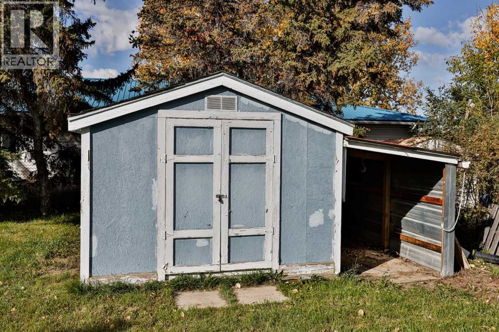 102 N 100 E Property Photo 26