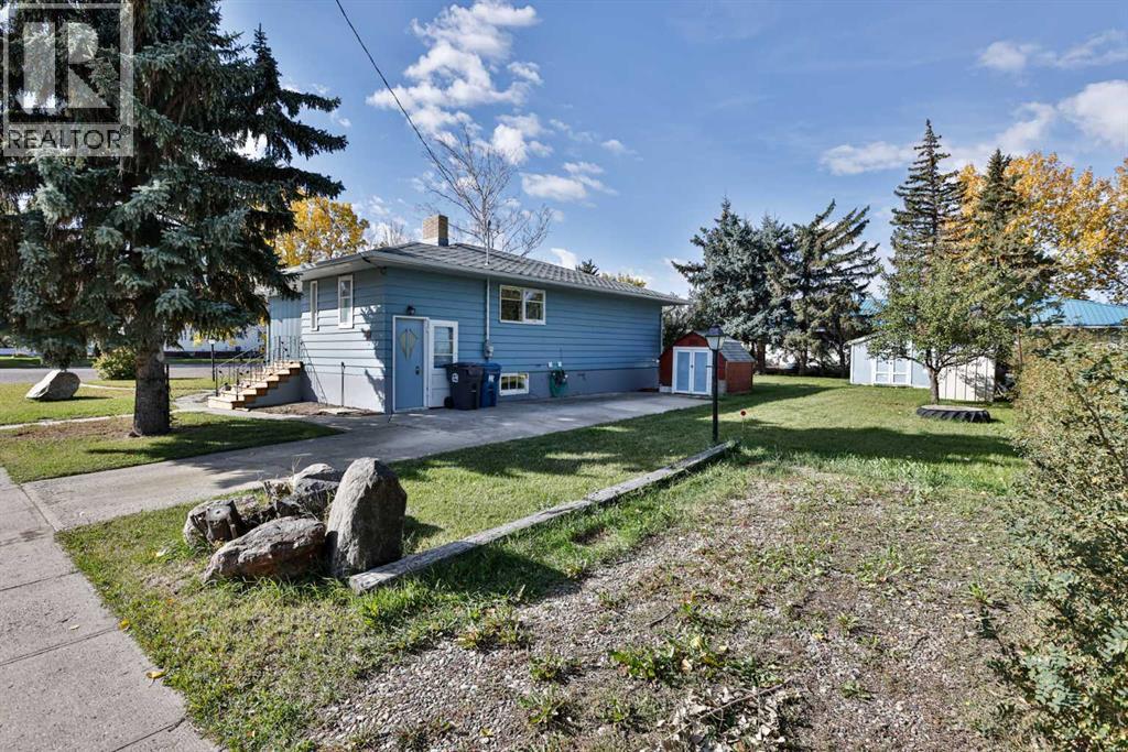 102 N 100 E Property Photo 27