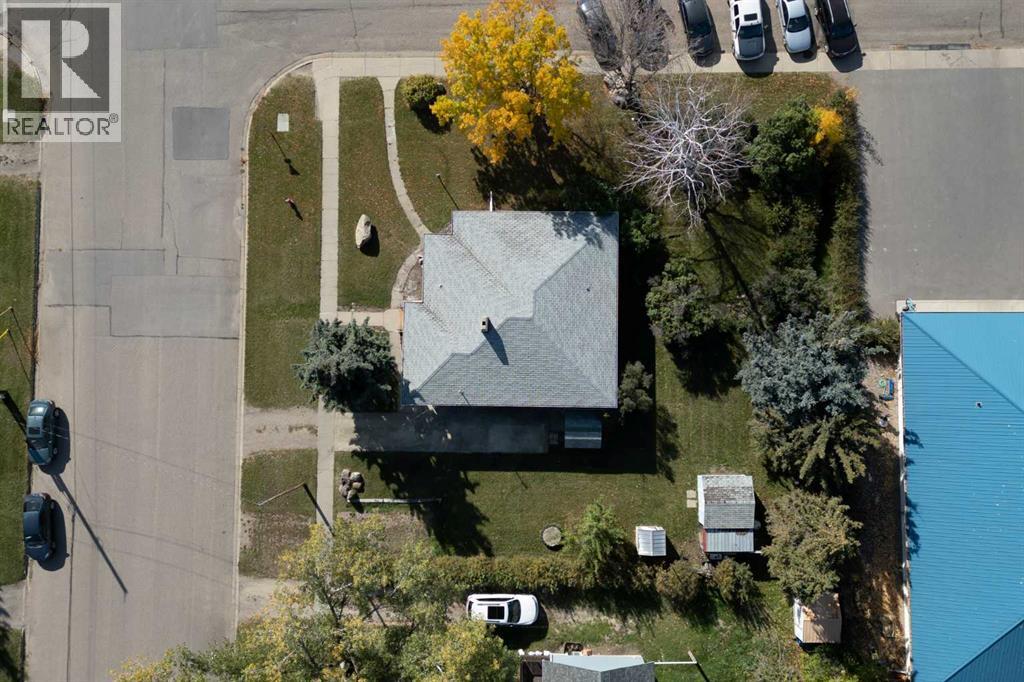 102 N 100 E Property Photo 32