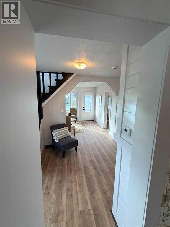 306 47 Avenue W Property Photo 10