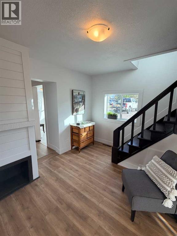 306 47 Avenue W Property Photo 16