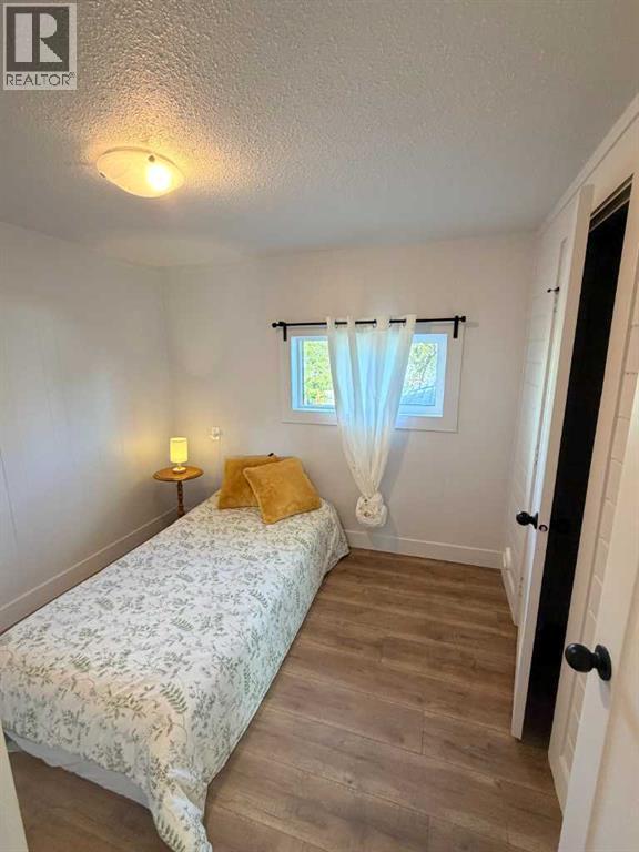 306 47 Avenue W Property Photo 20