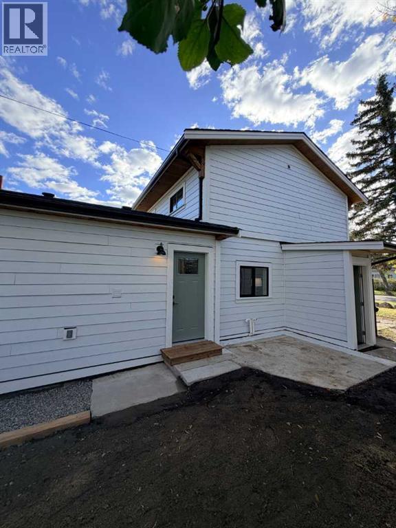 306 47 Avenue W Property Photo 35