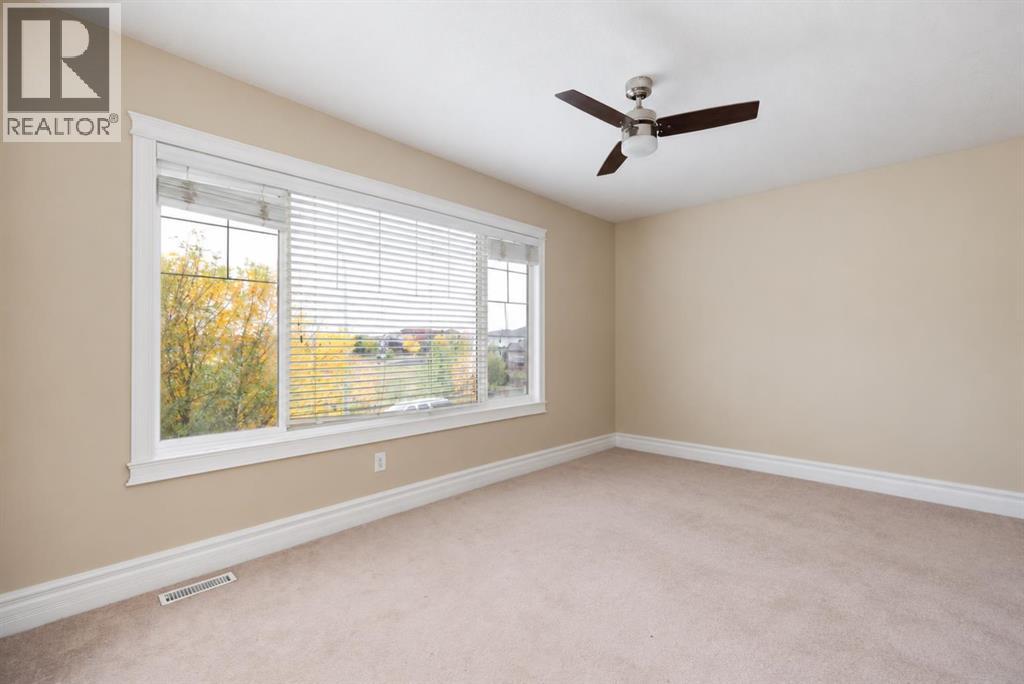 280 Swallow Way Property Photo 15