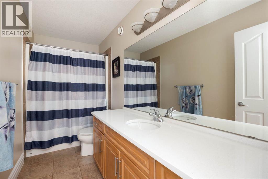 280 Swallow Way Property Photo 17