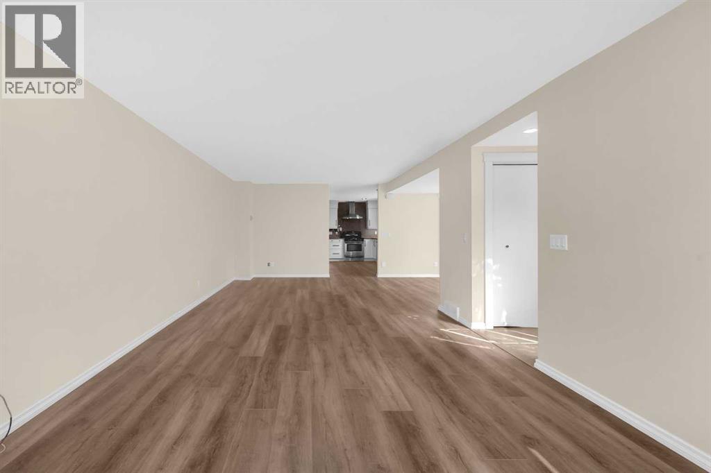15 Ranch Glen Drive Nw Property Photo 6