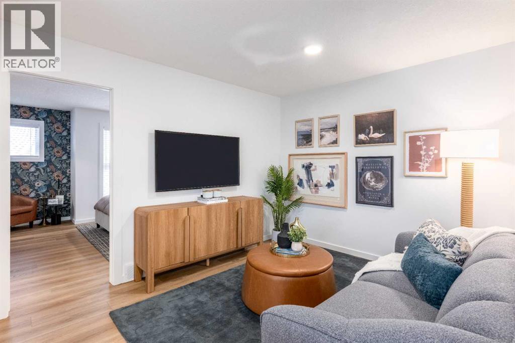 696 Sora Boulevard Se Property Photo 14
