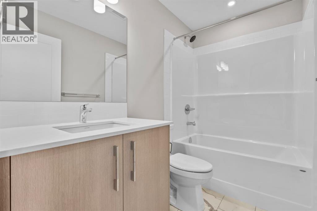 9989 Huxbury Drive Ne Property Photo 18
