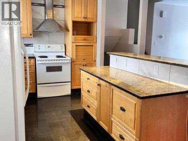6151 Penworth Road Se Property Photo 4