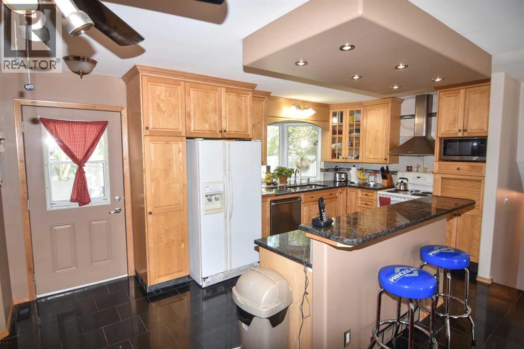 6151 Penworth Road Se Property Photo 7