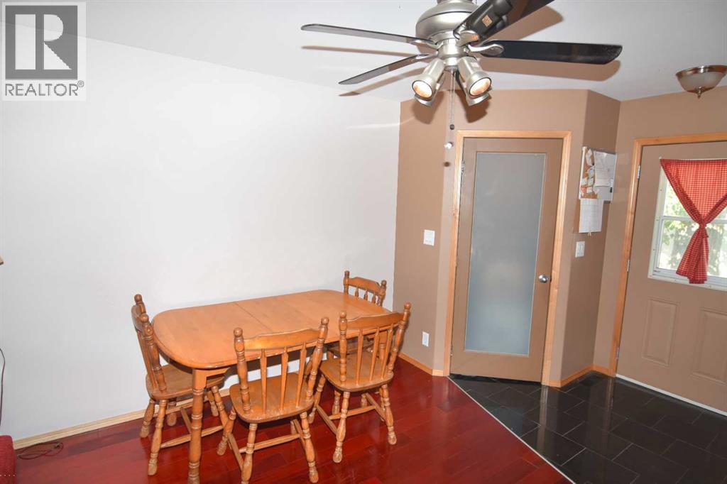 6151 Penworth Road Se Property Photo 8