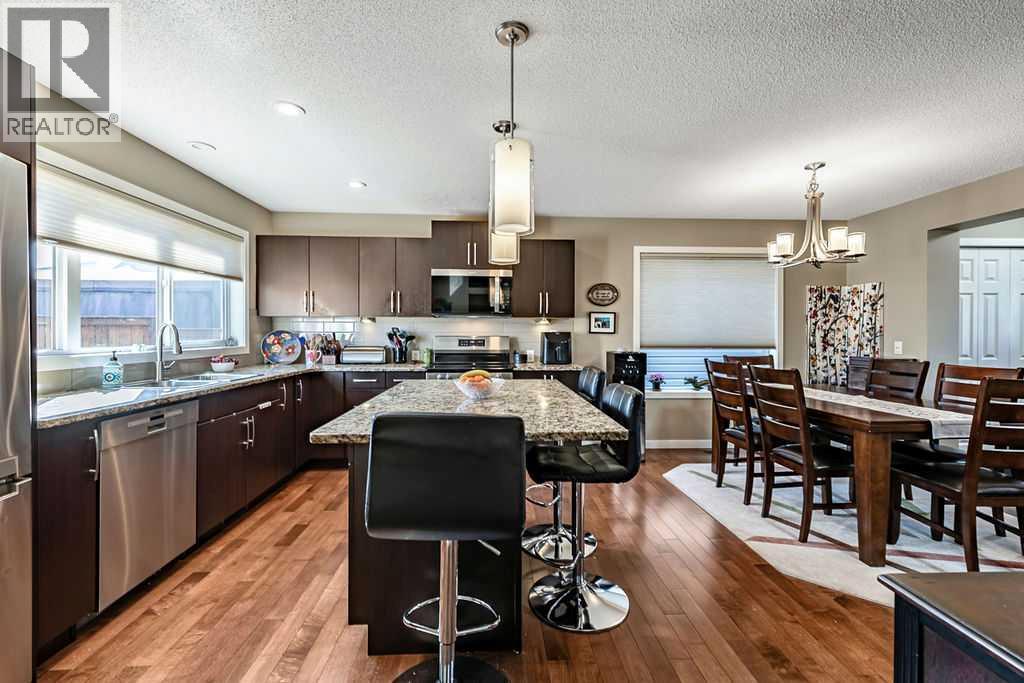 86 Walden Crescent Se Property Photo 15