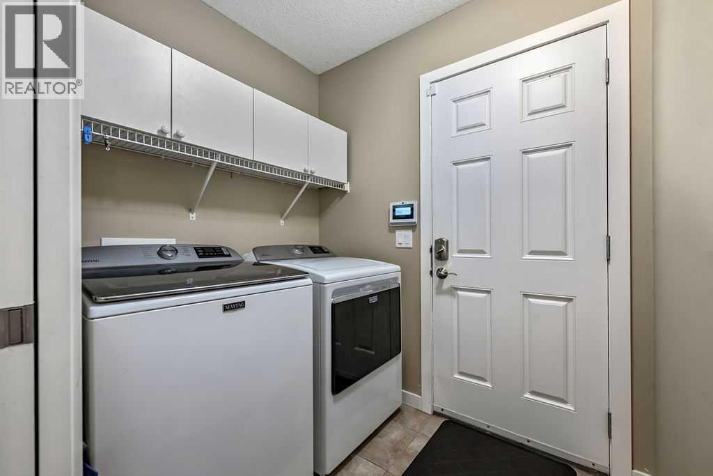 86 Walden Crescent Se Property Photo 17