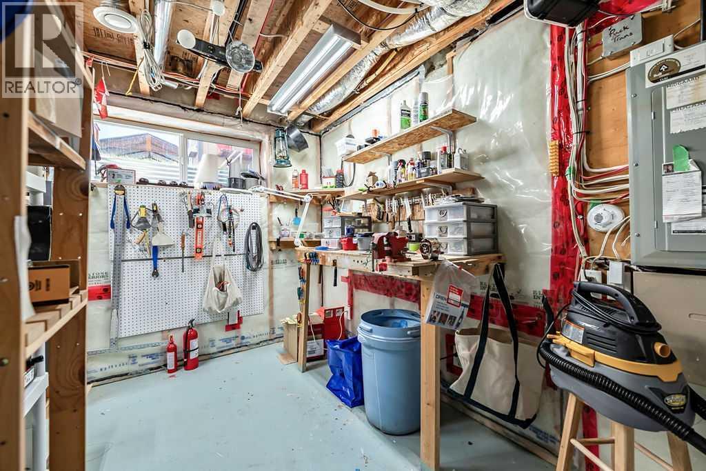 86 Walden Crescent Se Property Photo 35