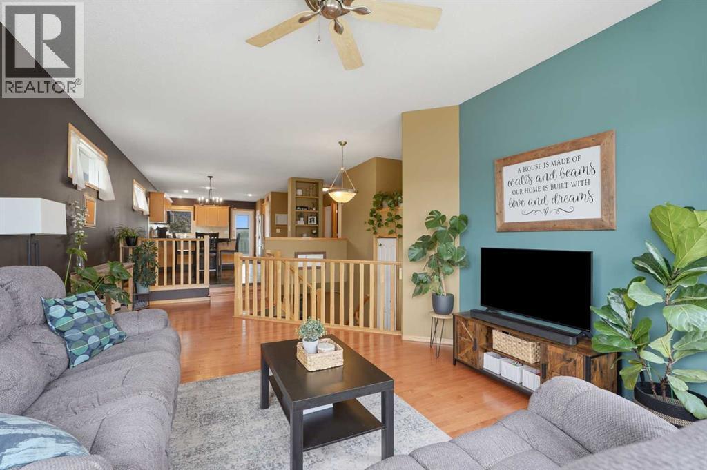 14 Ladwig Close Property Photo 6