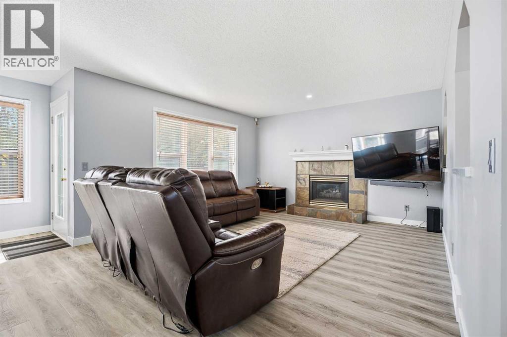 9858 Hidden Valley Drive Nw Property Photo 12