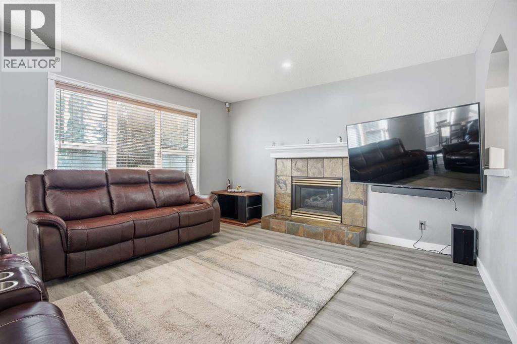 9858 Hidden Valley Drive Nw Property Photo 13