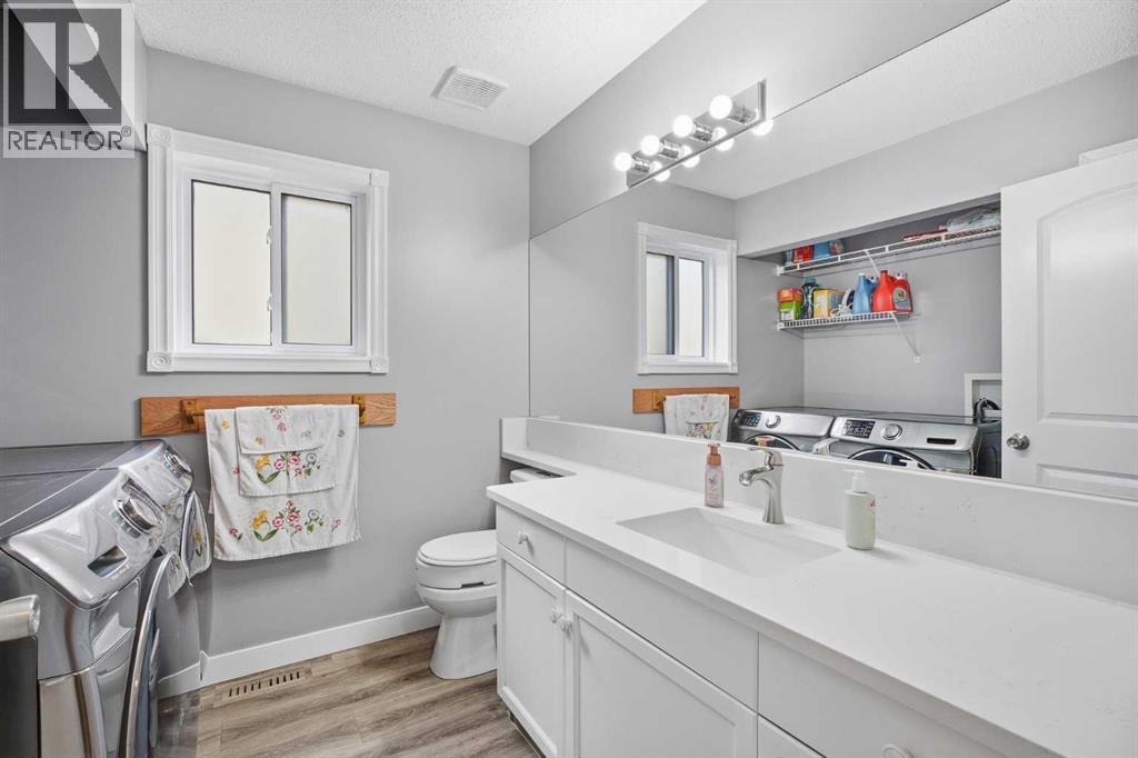 9858 Hidden Valley Drive Nw Property Photo 16