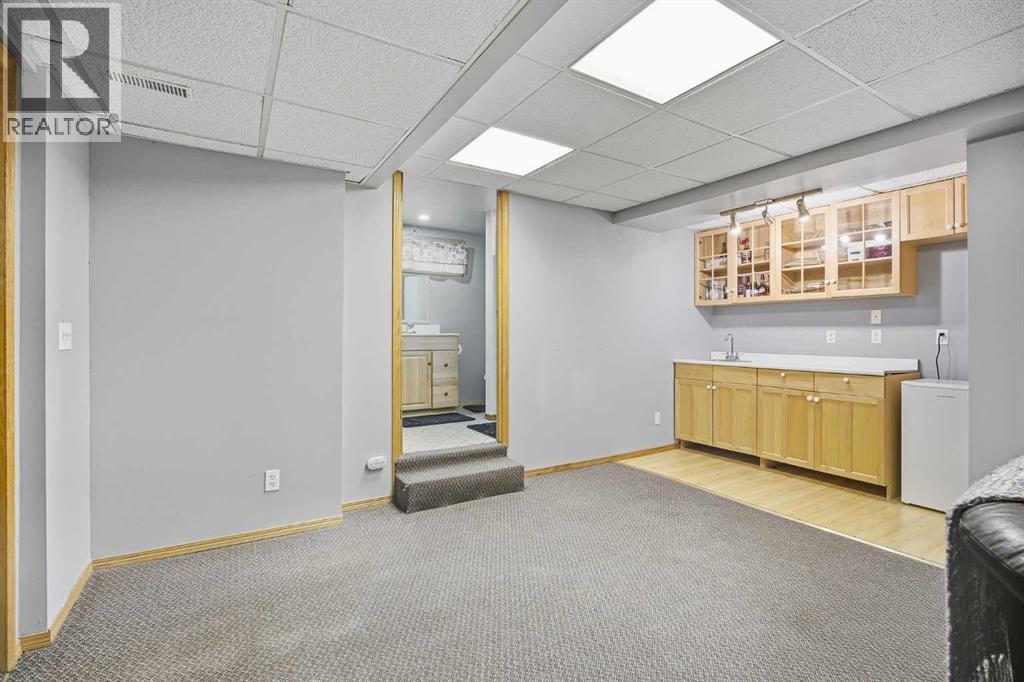 9858 Hidden Valley Drive Nw Property Photo 31
