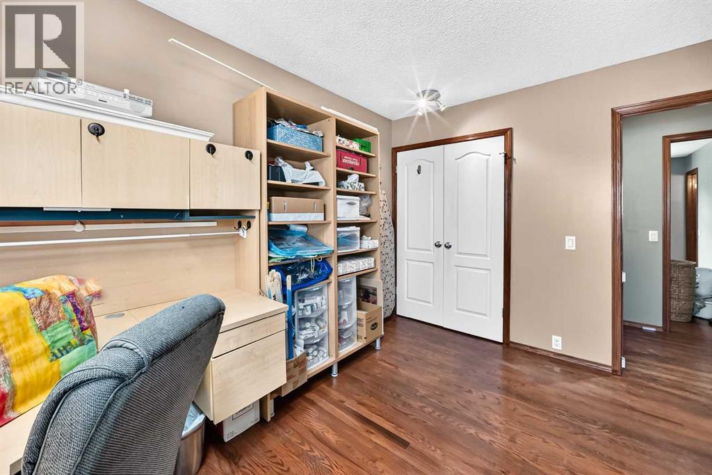 155 Strathcona Close Sw Property Photo 19