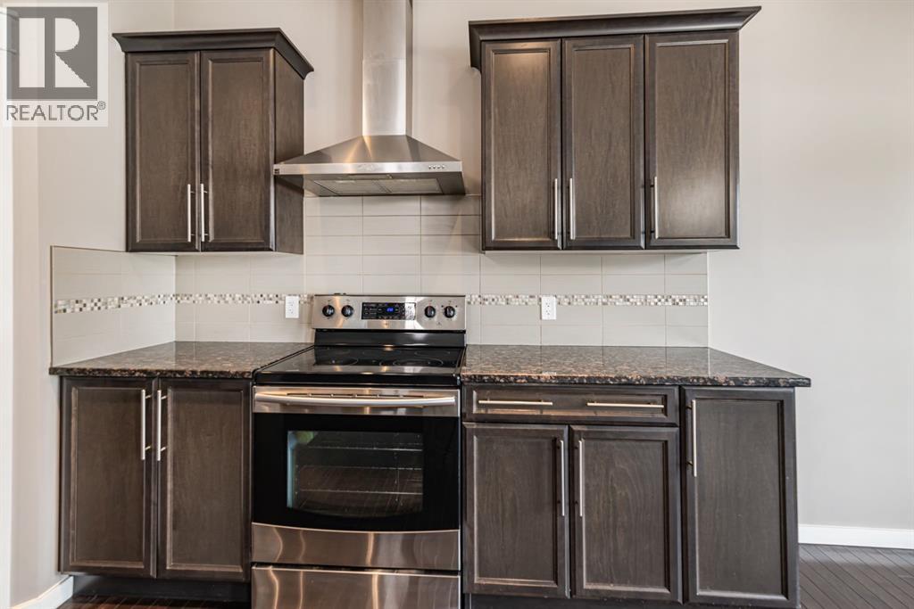 205 Van Slyke Way Property Photo 8