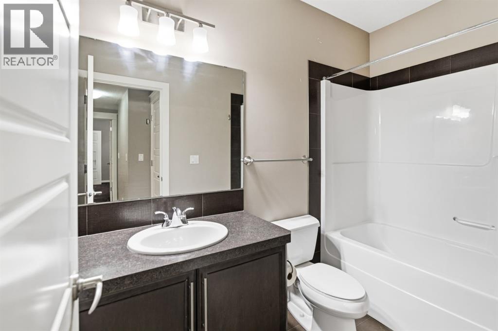 205 Van Slyke Way Property Photo 32