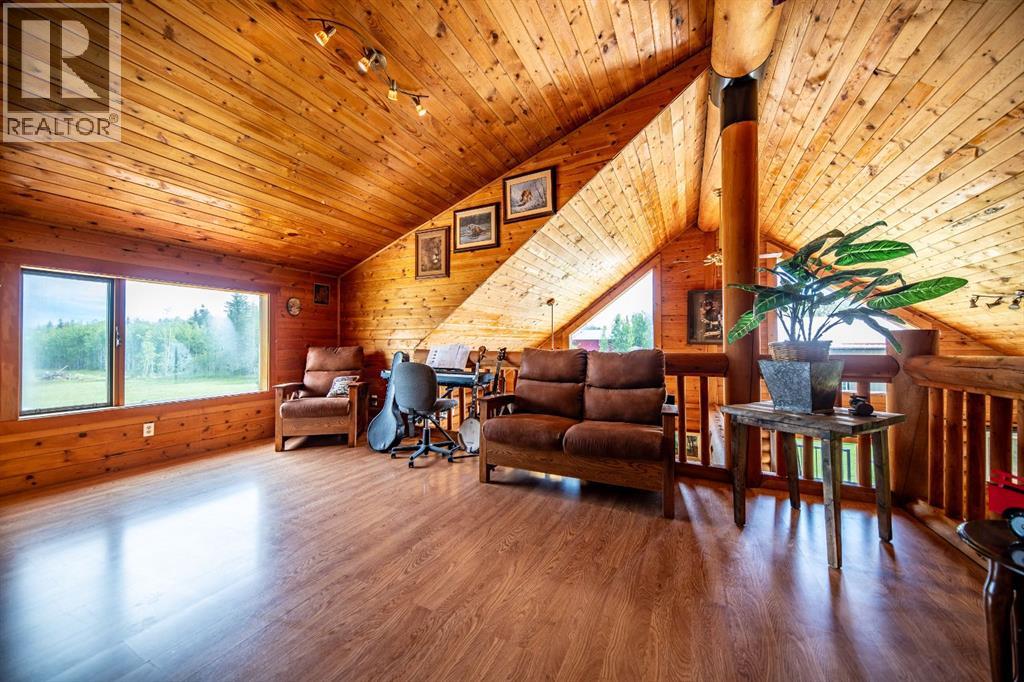 69067 Hwy 40 Property Photo 13