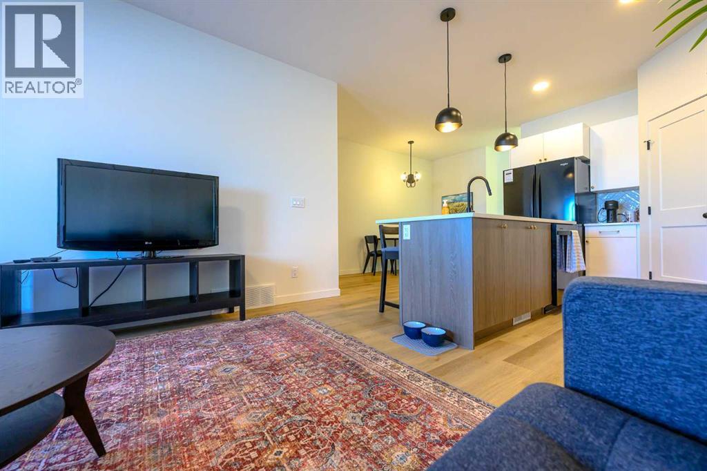 11962 81 Avenue Property Photo 6