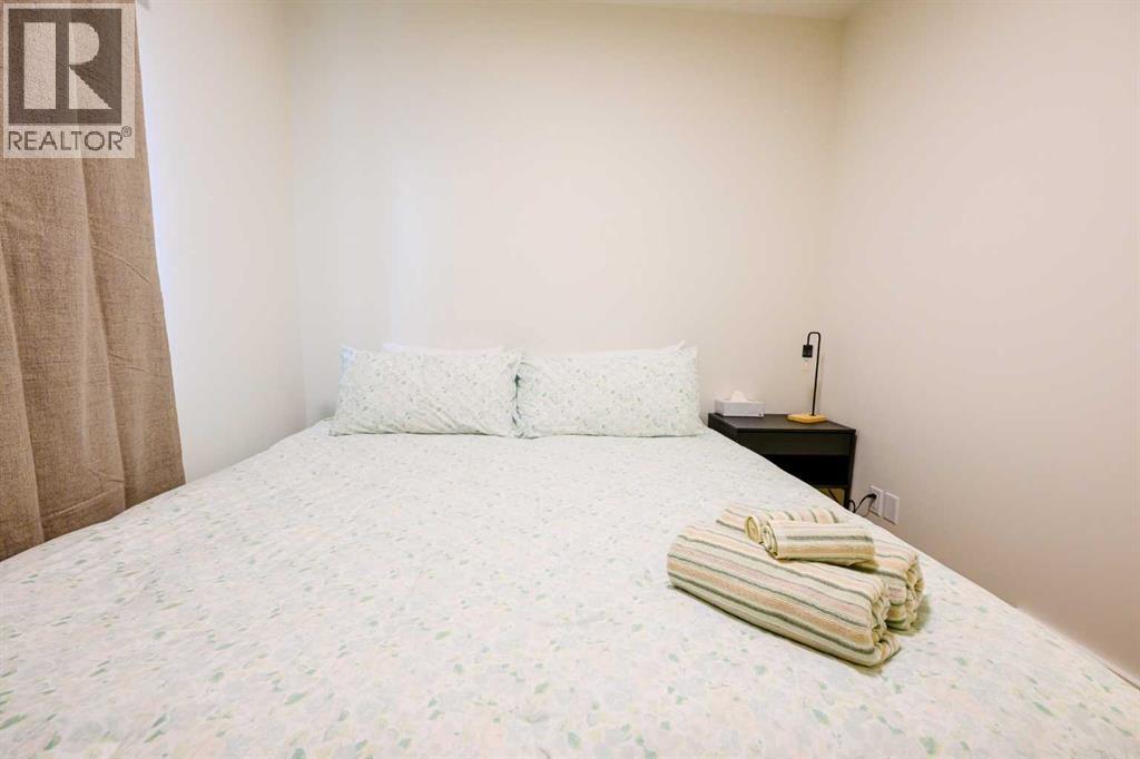 11962 81 Avenue Property Photo 14