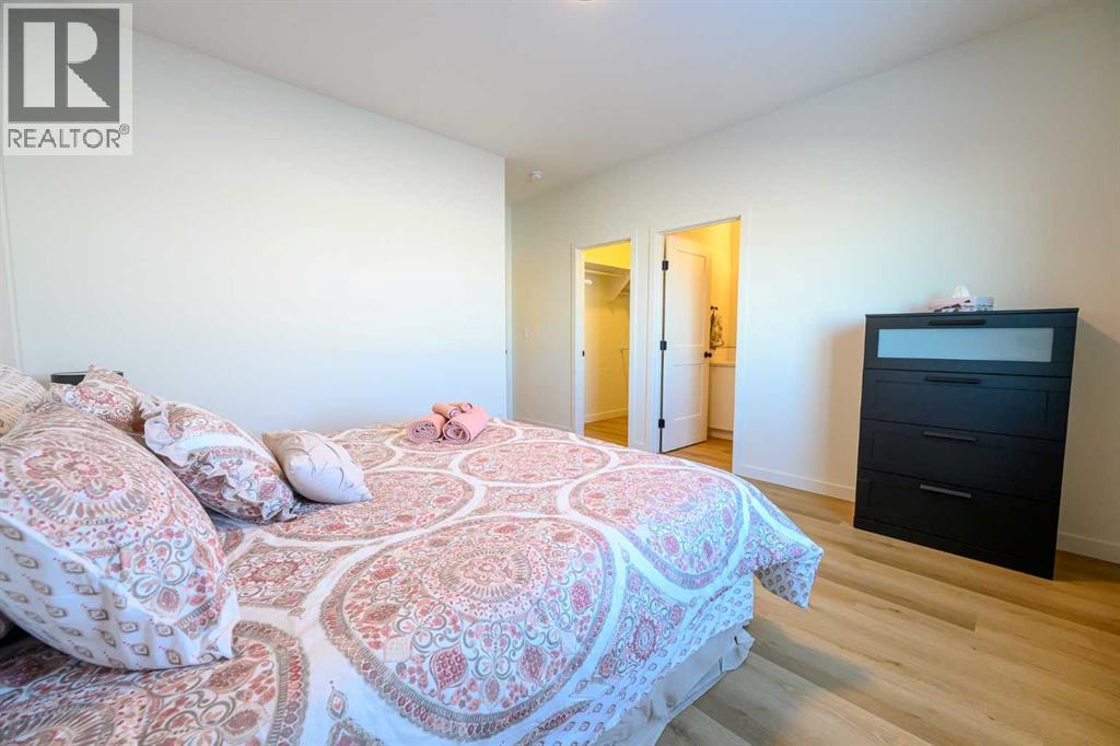 11962 81 Avenue Property Photo 16