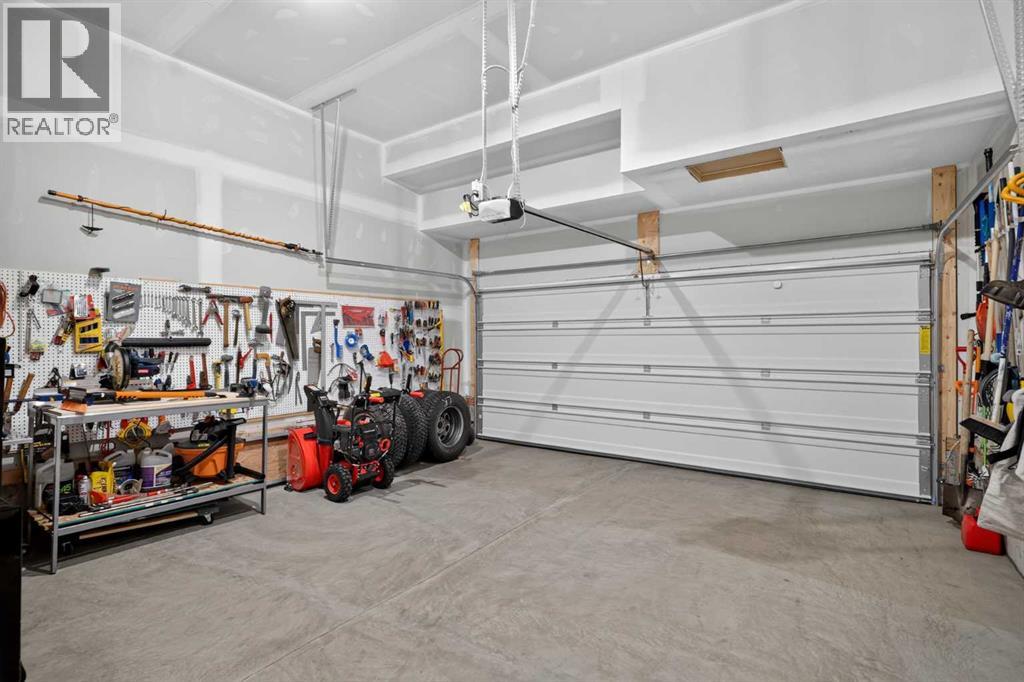 143 Wolf Hollow Manor Se Property Photo 34