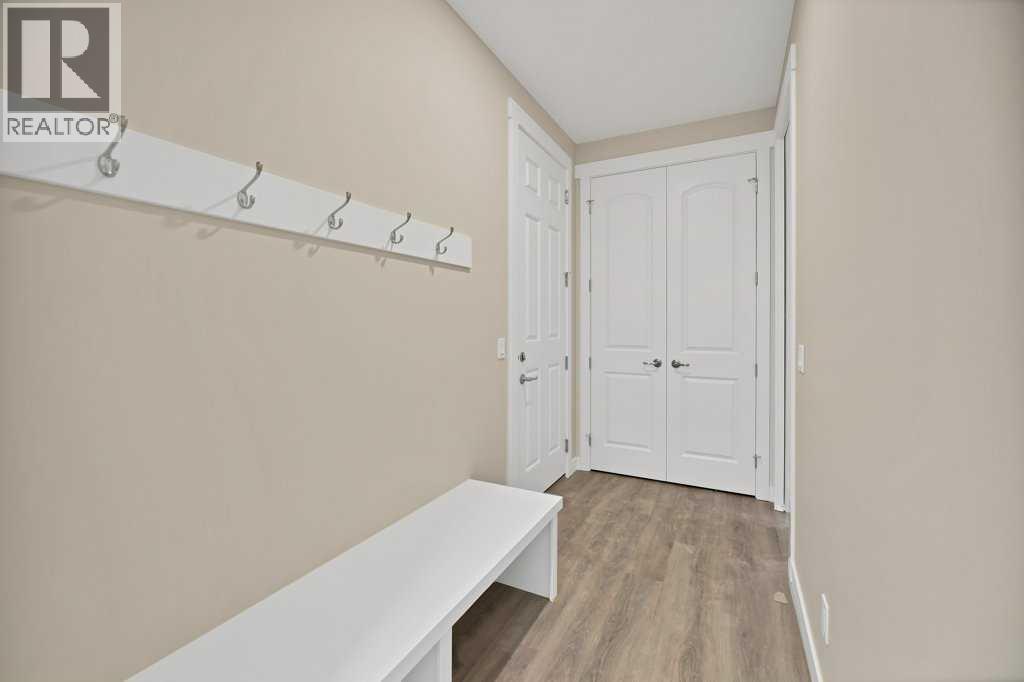 846 Chelsea Village S Property Photo 9