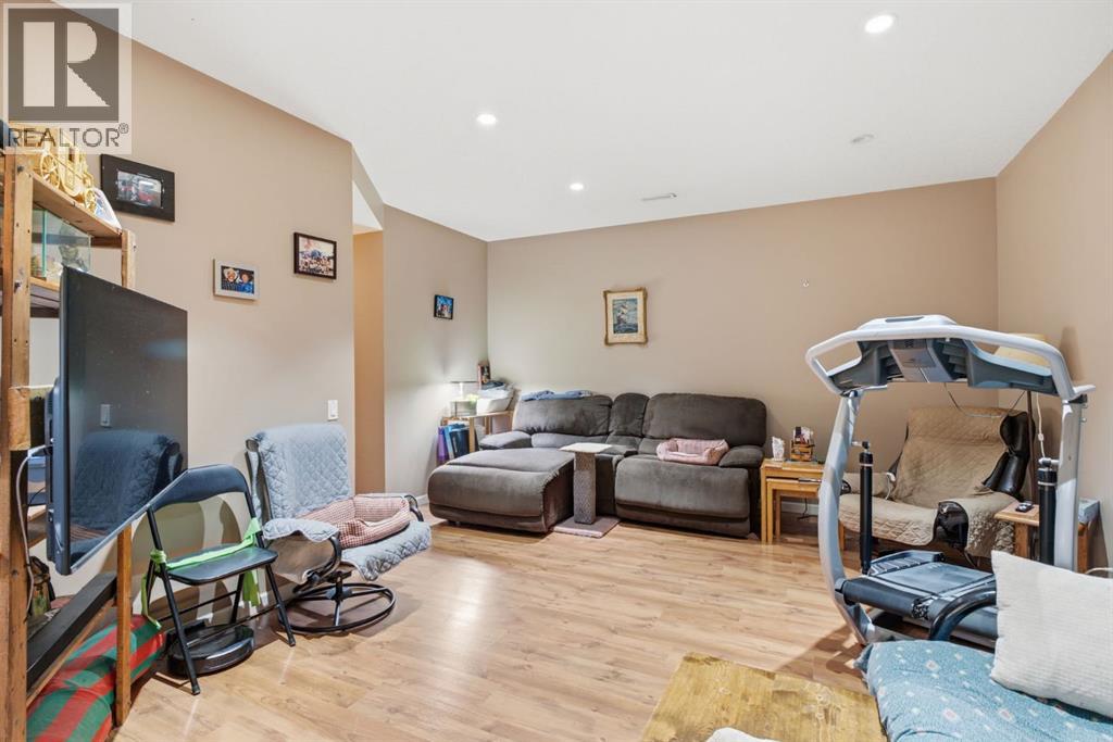 263070 Beaupre Creek Road Property Photo 33