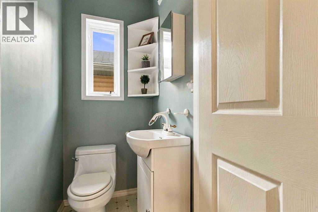 54 Poplar Crescent Property Photo 24
