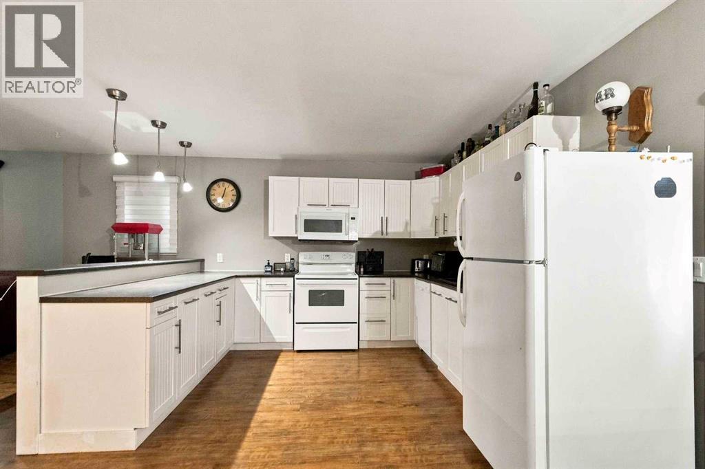 54 Poplar Crescent Property Photo 28