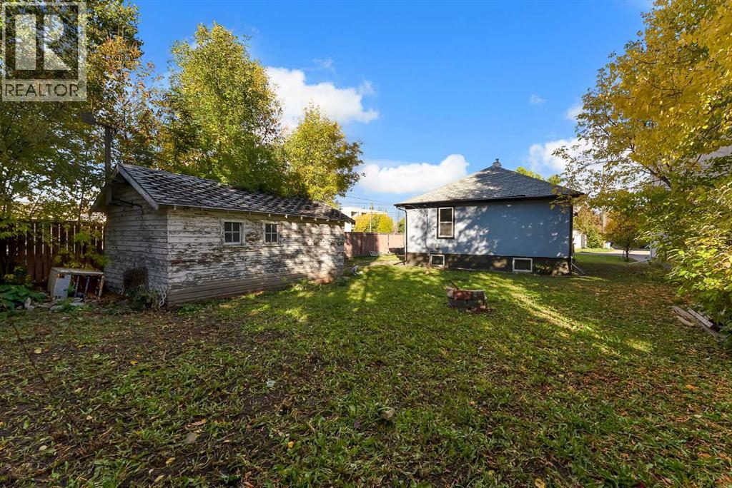 1507 1 Street Ne Property Photo 7
