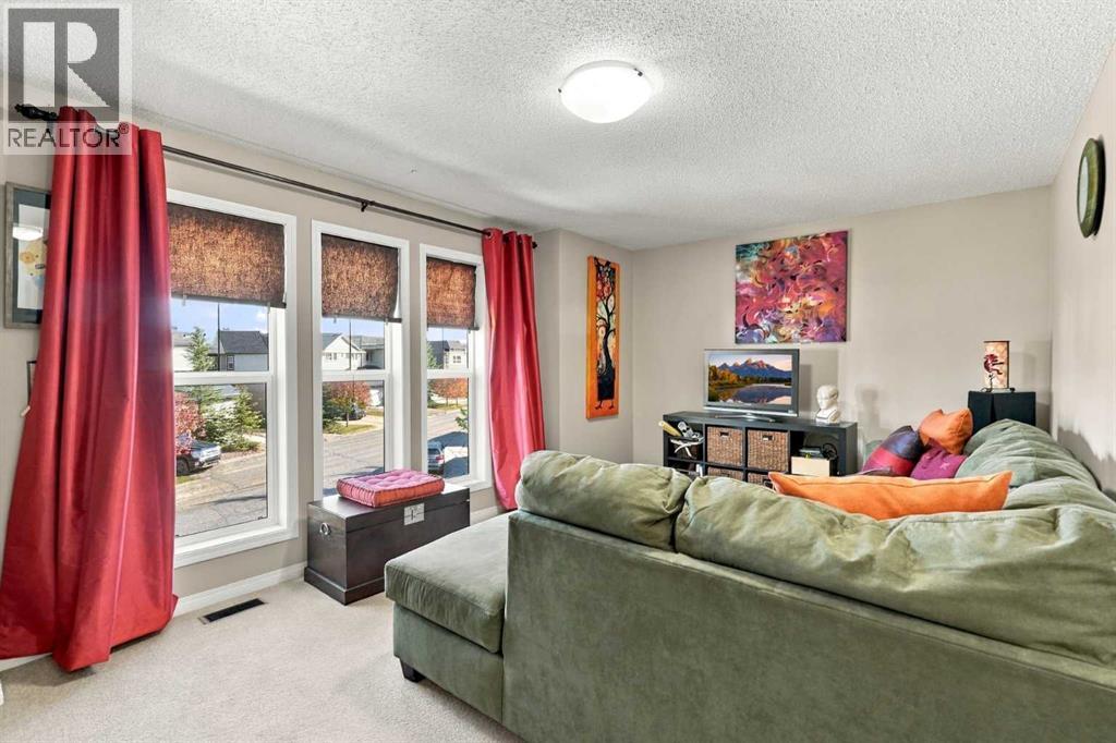 81 Walden Rise Se Property Photo 15