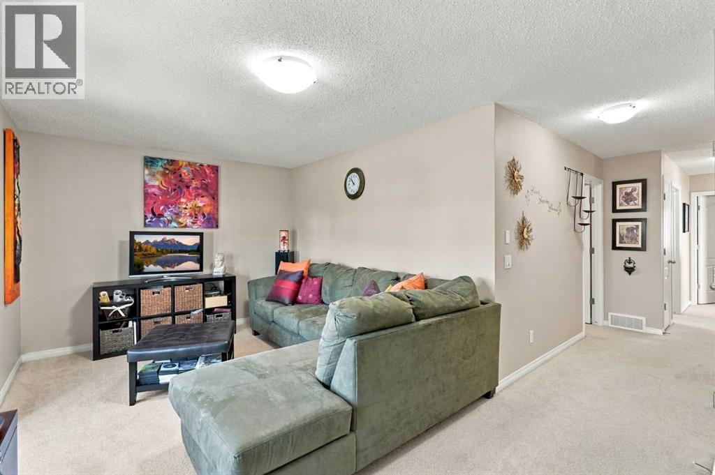 81 Walden Rise Se Property Photo 16
