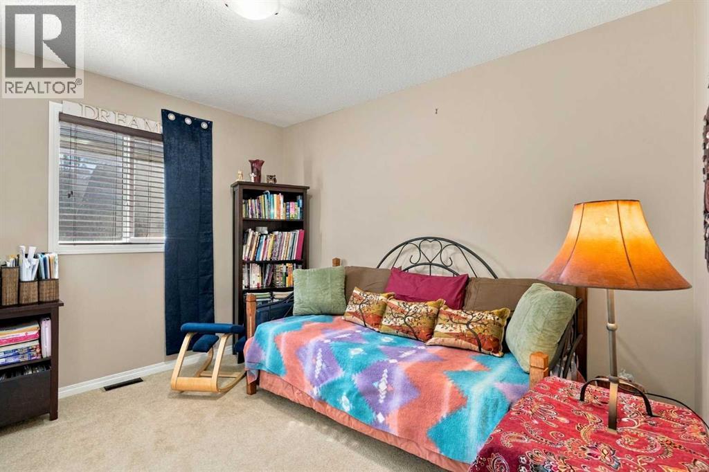 81 Walden Rise Se Property Photo 22