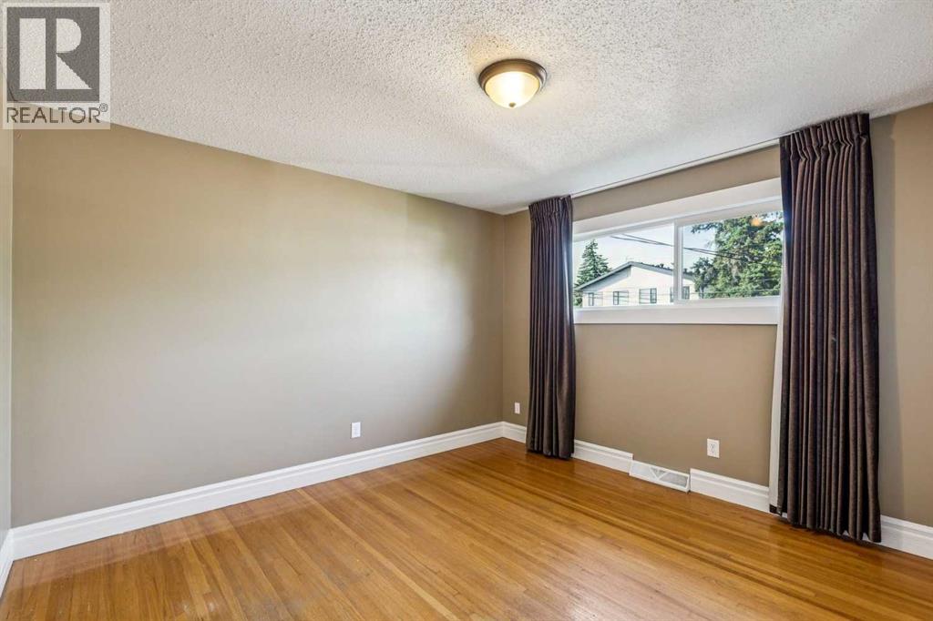 1101 42 Street Sw Property Photo 21