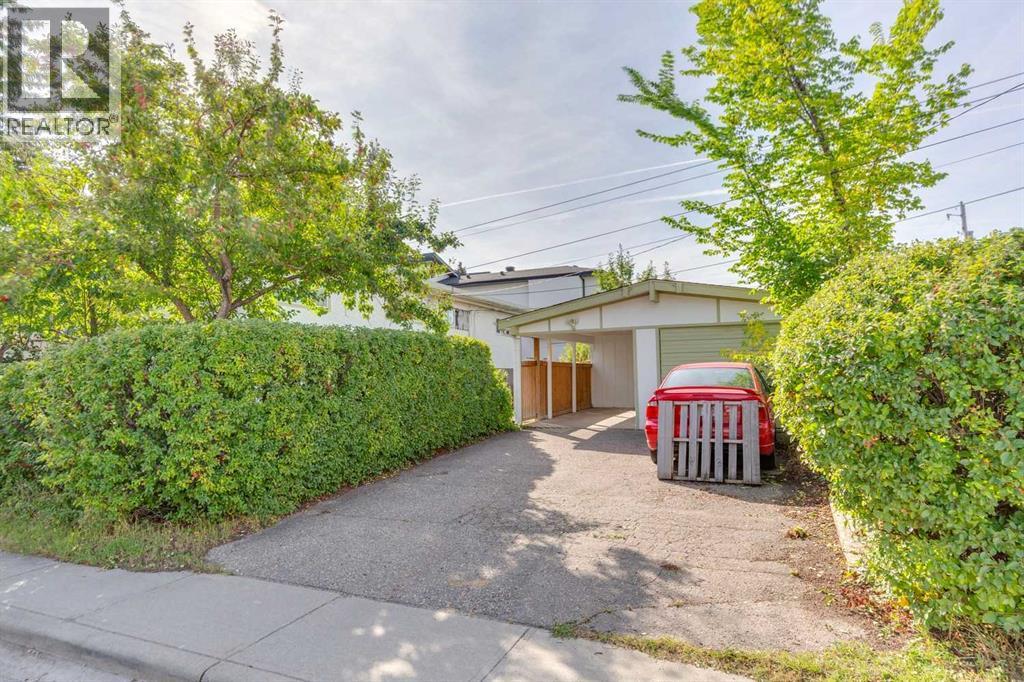 1101 42 Street Sw Property Photo 45