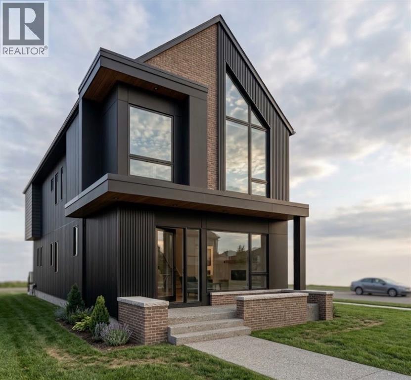 1616 50 Avenue SW Property Photo 1