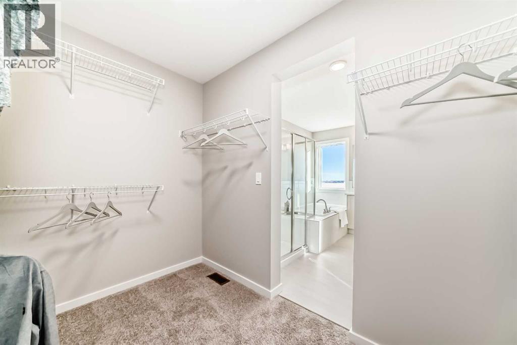 153 Rangeview Path Se Property Photo 24